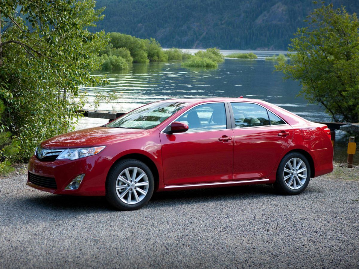 2013 Toyota Camry LE Fredericksburg VA