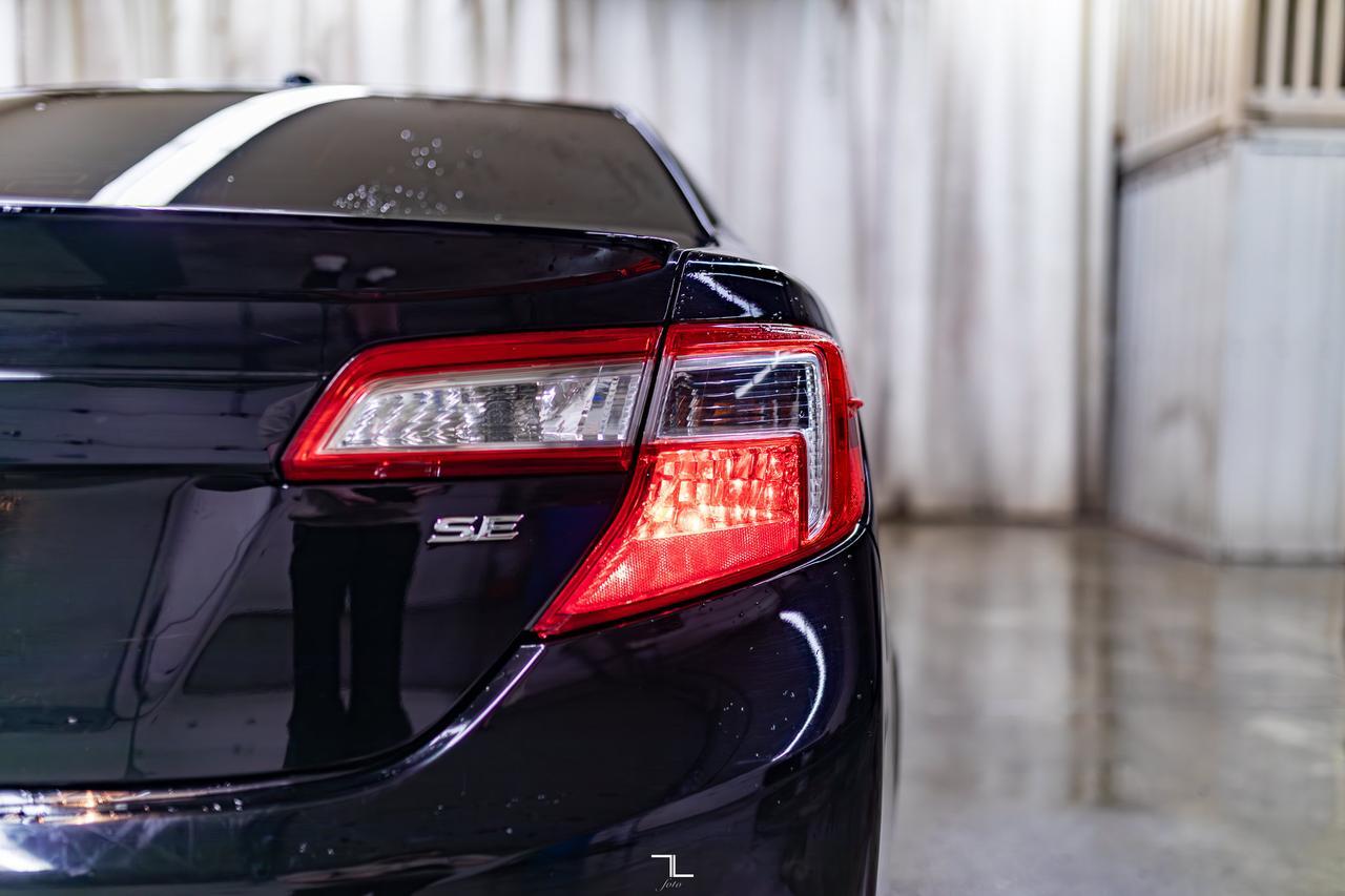 2013 Toyota Camry SE Leather Roof Nav BCam Red Deer AB