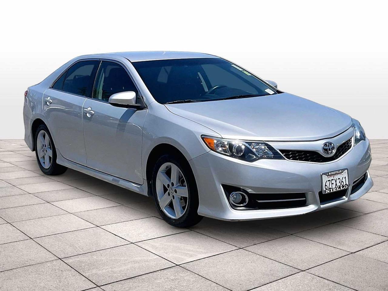 2013 Toyota Camry SE