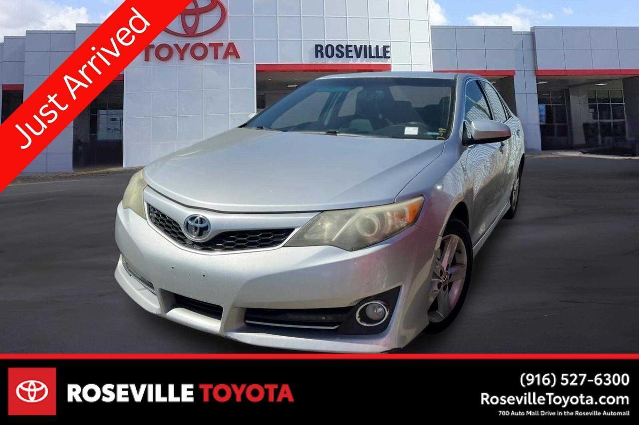 2013 Toyota Camry SE