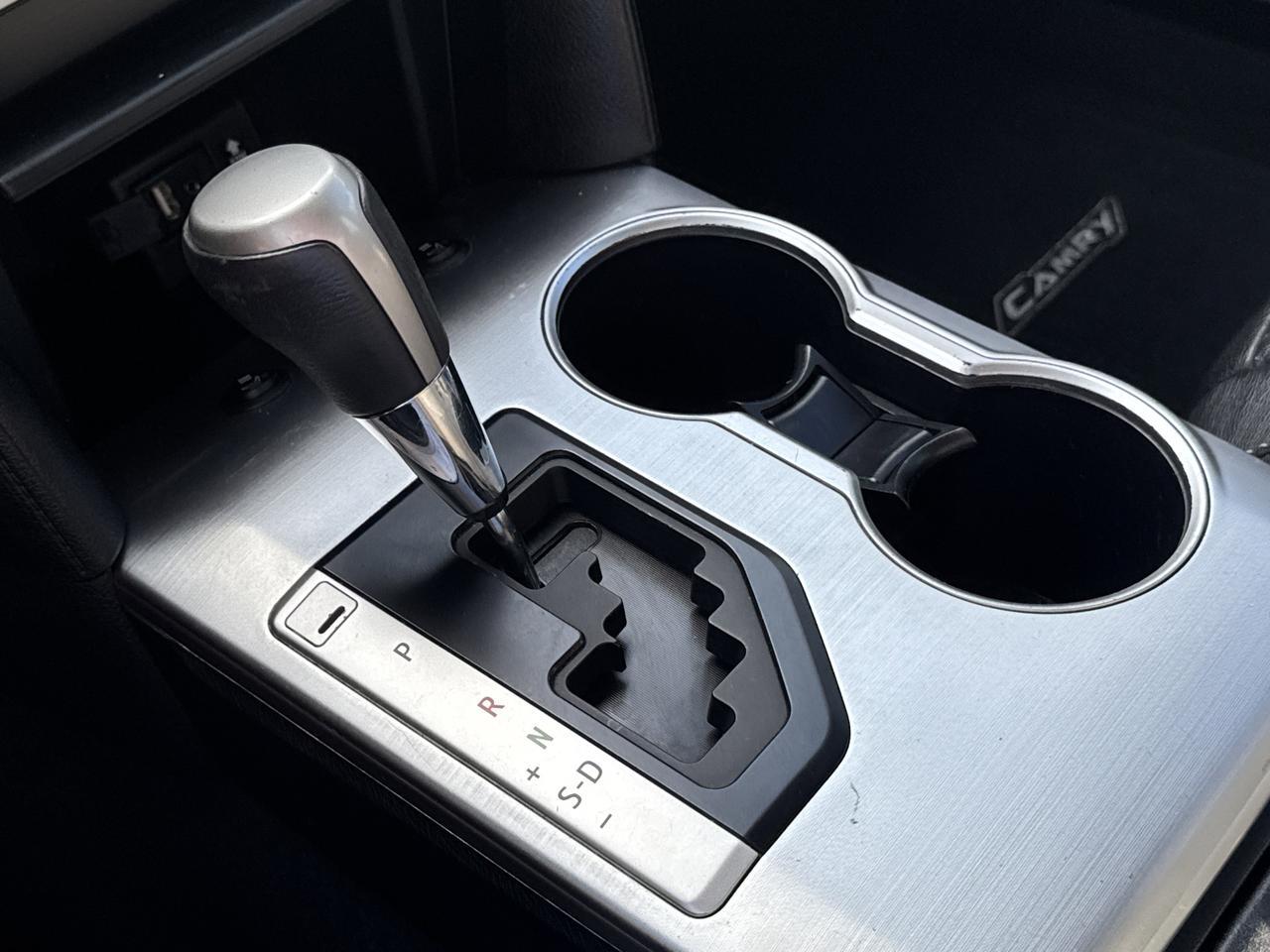 2013 Toyota Camry SE San Antonio TX