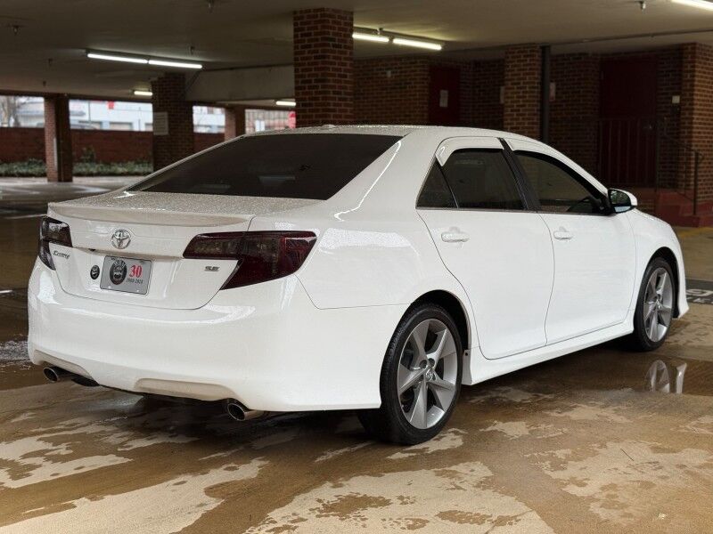 2013 Toyota Camry SE V6 Arlington VA