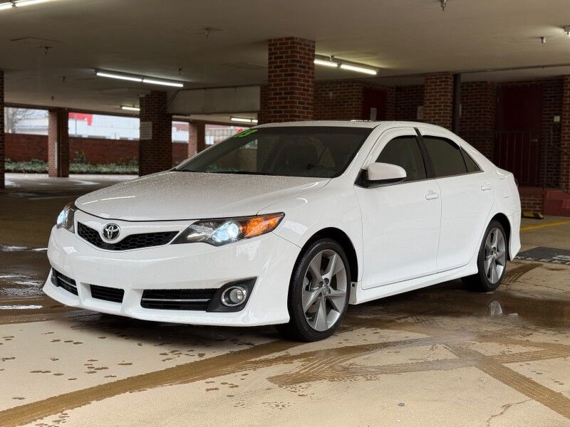 2013 Toyota Camry SE V6