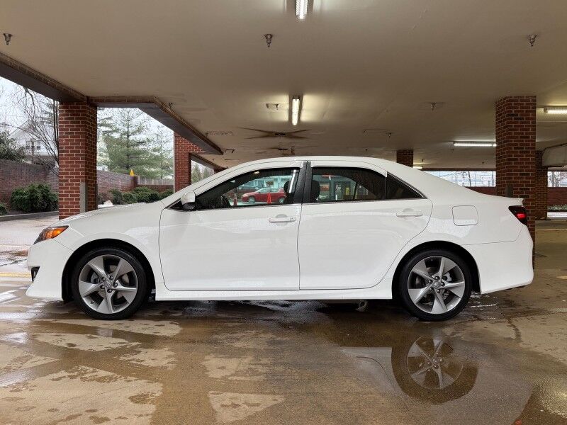 2013 Toyota Camry SE V6 Arlington VA