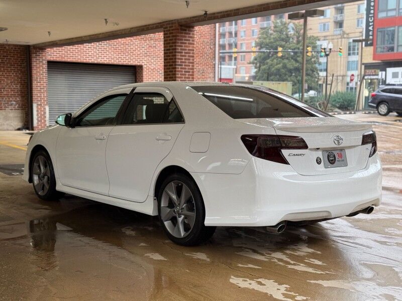 2013 Toyota Camry SE V6 Arlington VA
