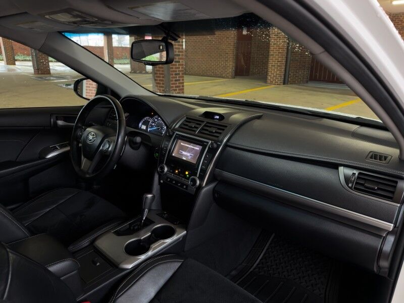 2013 Toyota Camry SE V6 Arlington VA