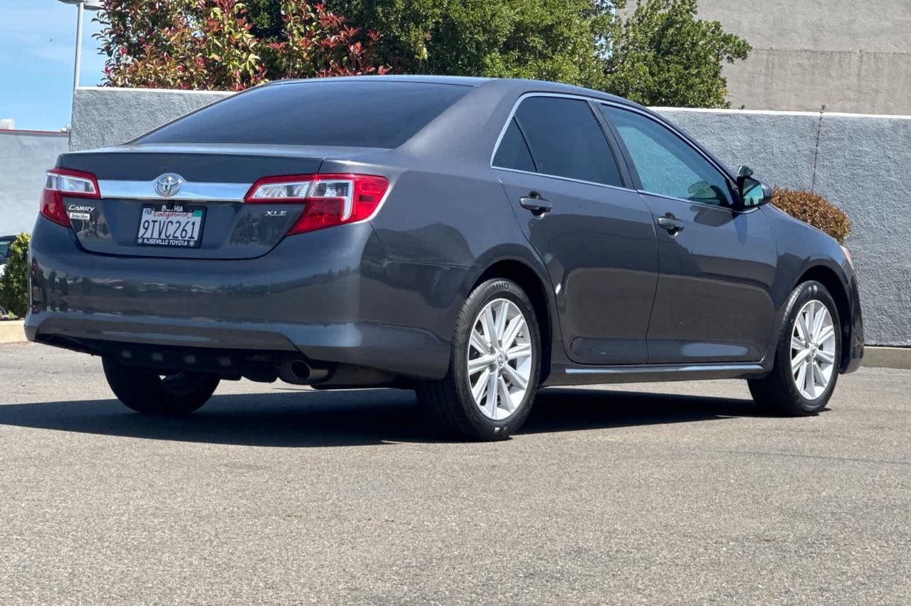 2013 Toyota Camry XLE