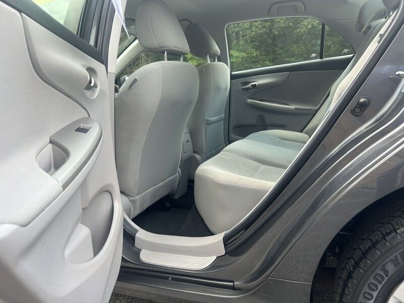2013 Toyota Corolla LE - 1 OWNER - 41K ORIGINAL MILES Webster MA