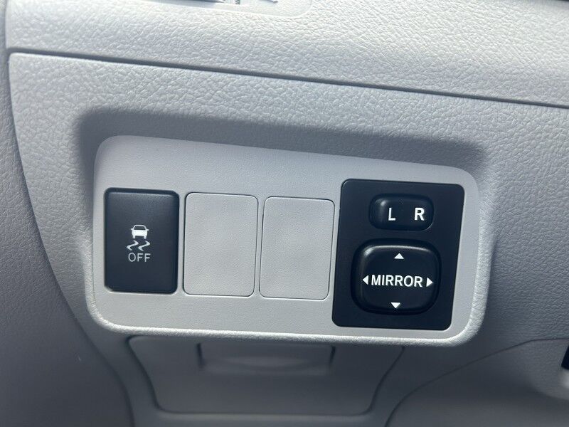 2013 Toyota Corolla LE - 1 OWNER - 41K ORIGINAL MILES Webster MA
