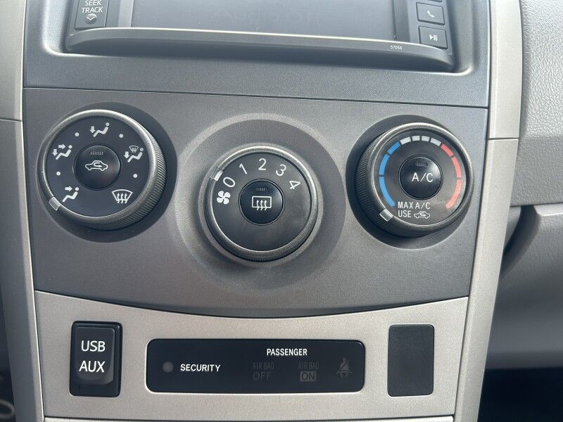 2013 Toyota Corolla LE - 1 OWNER - 41K ORIGINAL MILES Webster MA