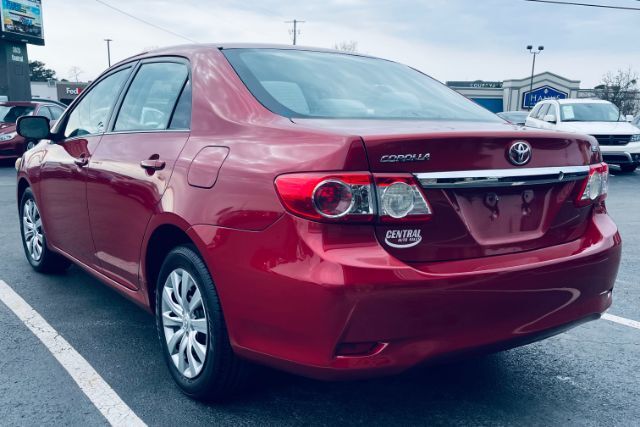 2013 Toyota Corolla LE 4-Speed AT