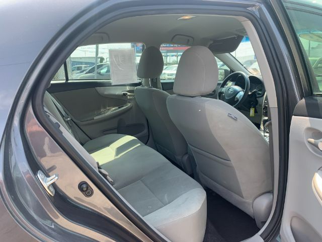 2013 Toyota Corolla LE 4-Speed AT Sarasota FL