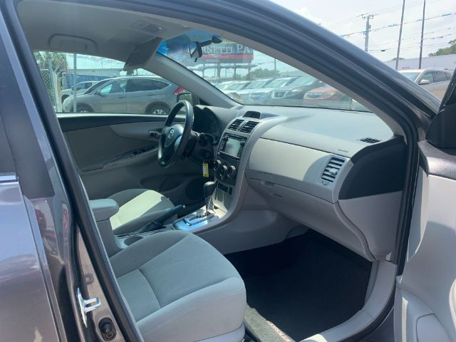 2013 Toyota Corolla LE 4-Speed AT Sarasota FL