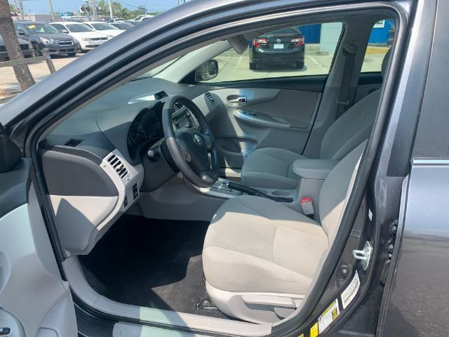 2013 Toyota Corolla LE 4-Speed AT Sarasota FL