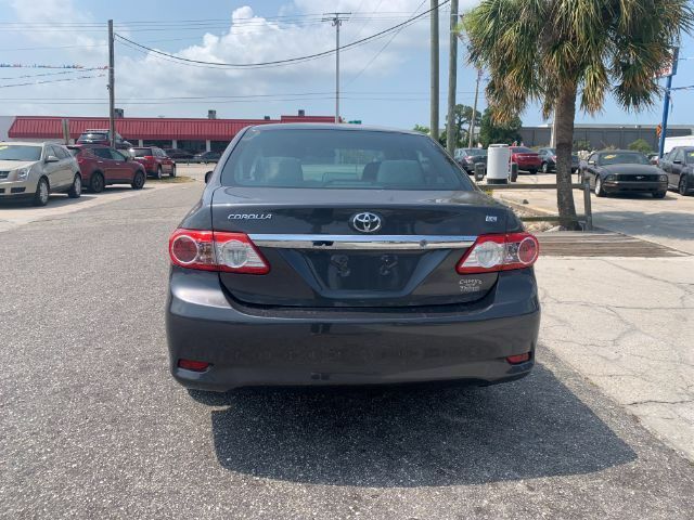 2013 Toyota Corolla LE 4-Speed AT Sarasota FL