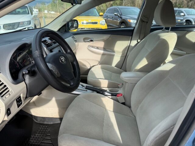 2013 Toyota Corolla LE Hattiesburg MS