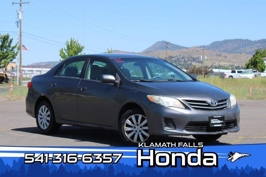2013 Toyota Corolla LE