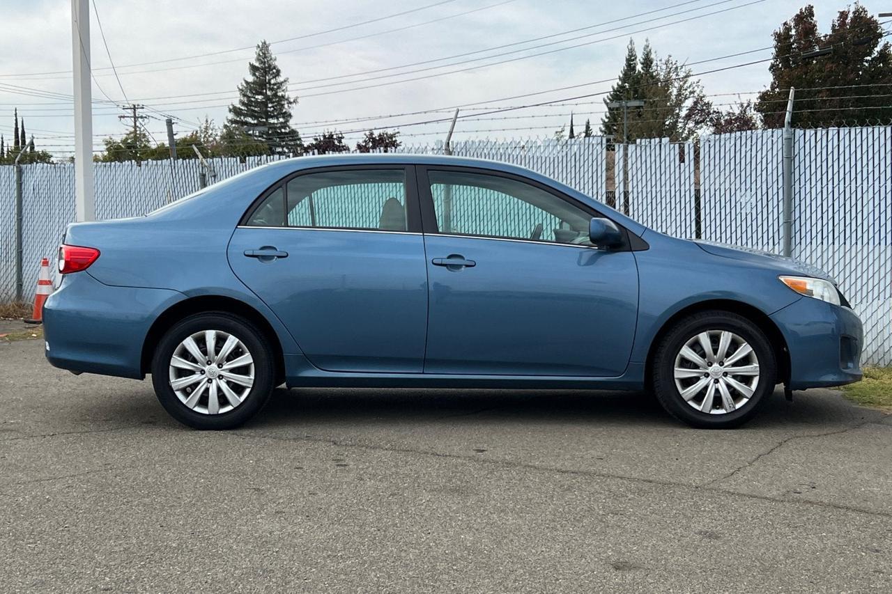 2013 Toyota Corolla LE Roseville CA