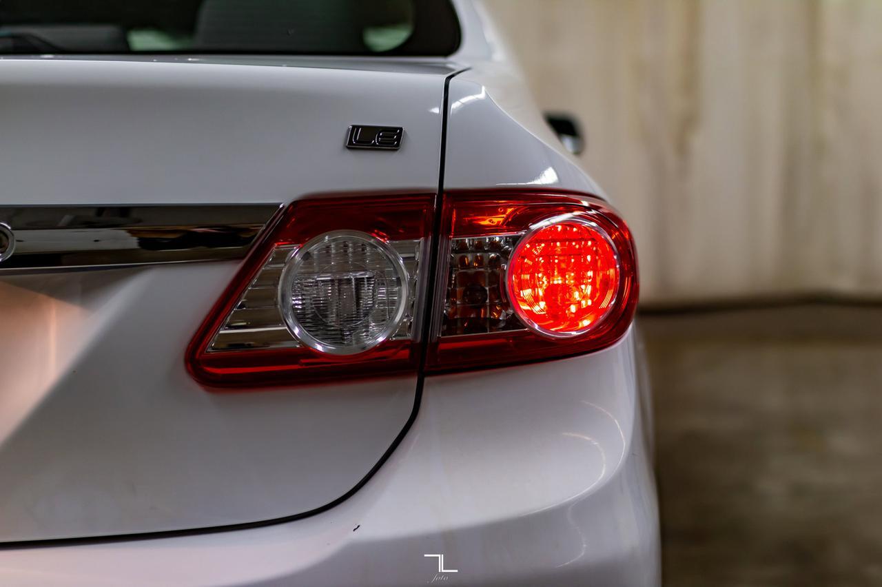 2013 Toyota Corolla LE Sedan Roof HSeats Red Deer AB