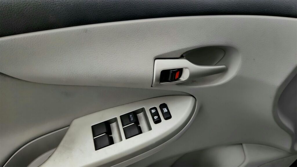2013 Toyota Corolla LE Laurel MD