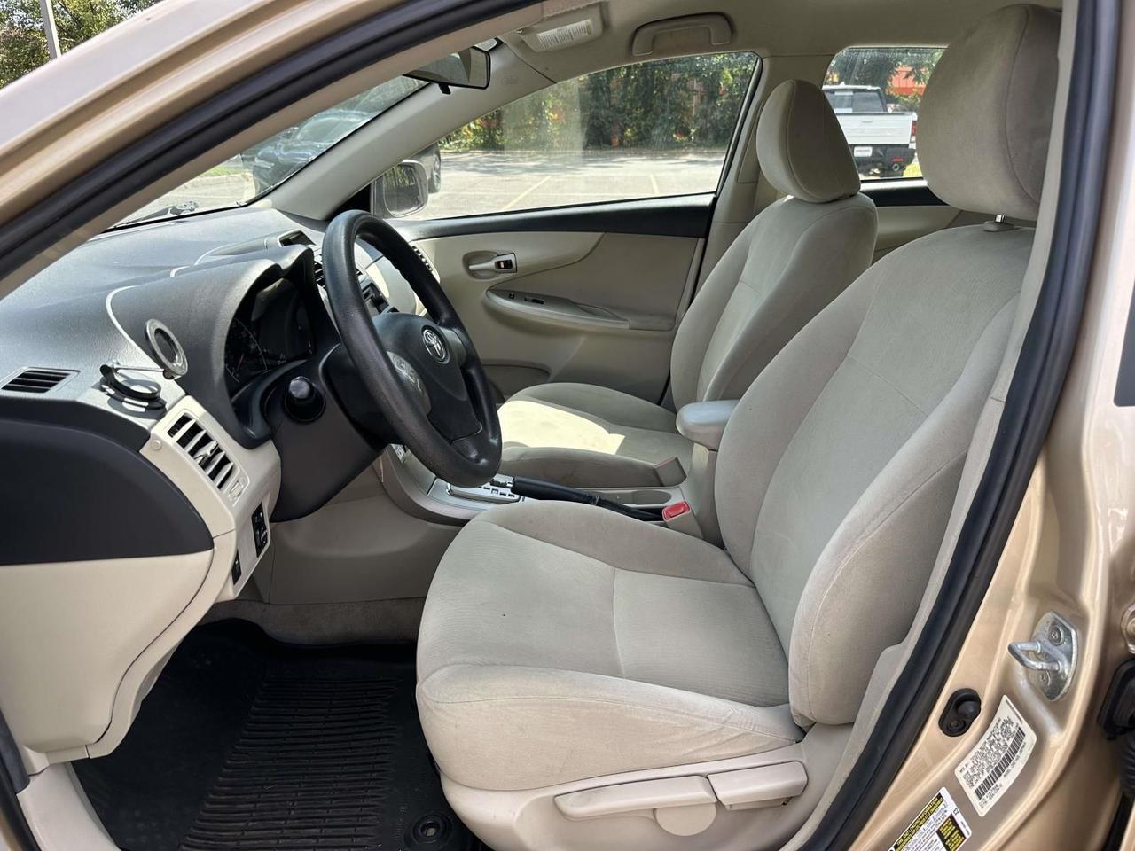 2013 Toyota Corolla LE Alexandria VA