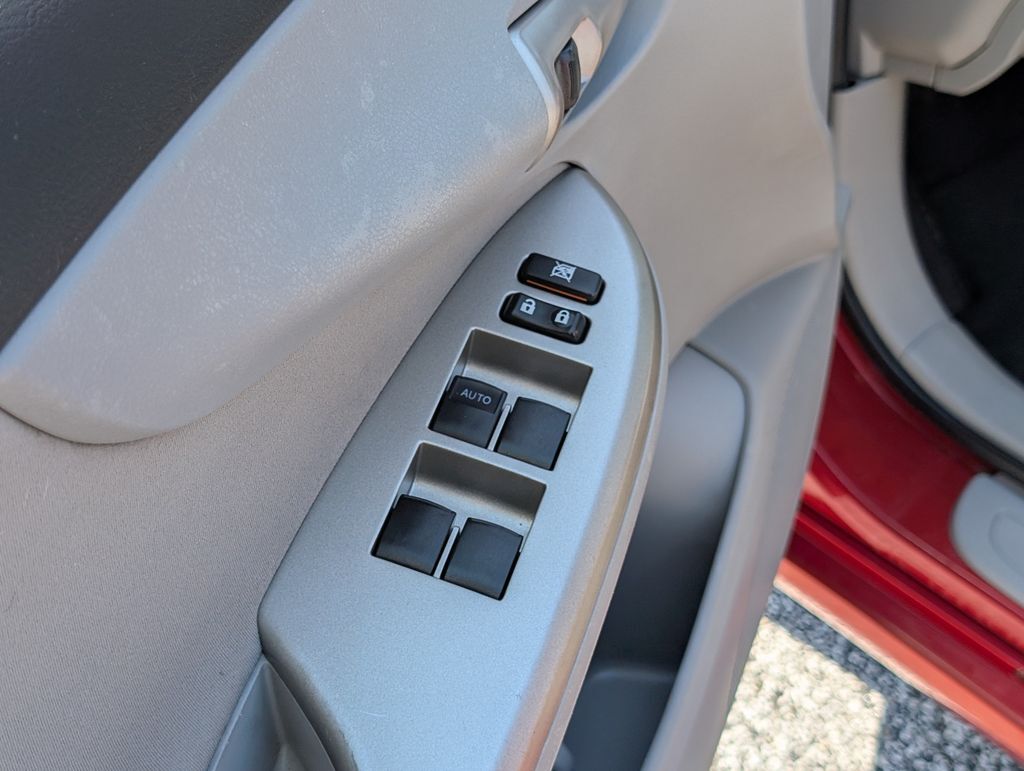 2013 Toyota Corolla LE Cockeysville MD