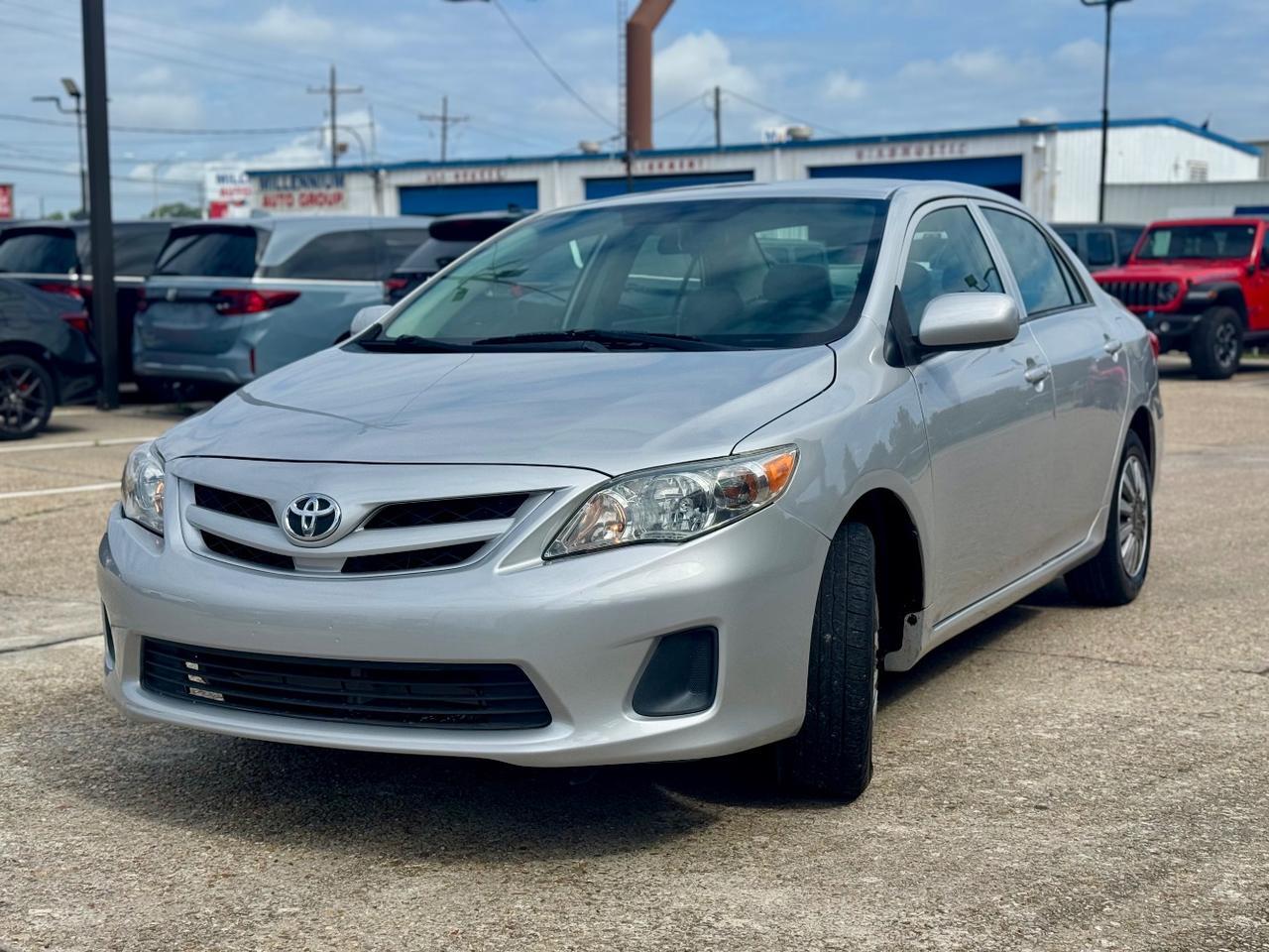 2013 Toyota Corolla Sedan 4D L 1.8L I4 L