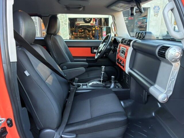 2013 Toyota FJ Cruiser Whitehall PA