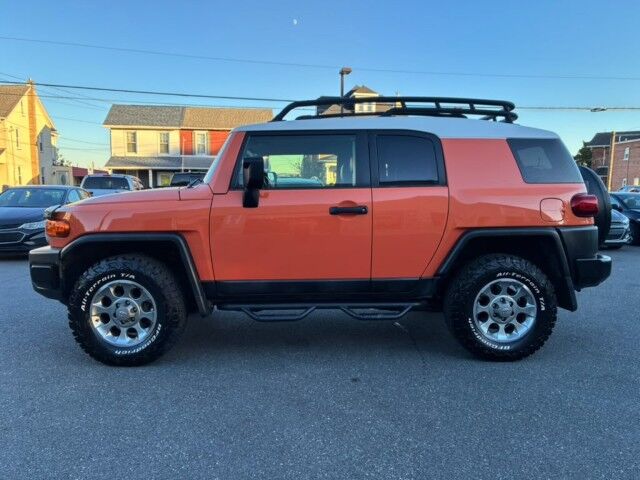 2013 Toyota FJ Cruiser Whitehall PA