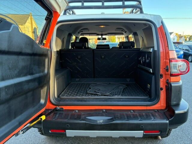 2013 Toyota FJ Cruiser Whitehall PA
