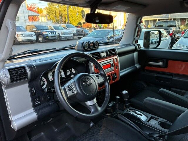 2013 Toyota FJ Cruiser Whitehall PA