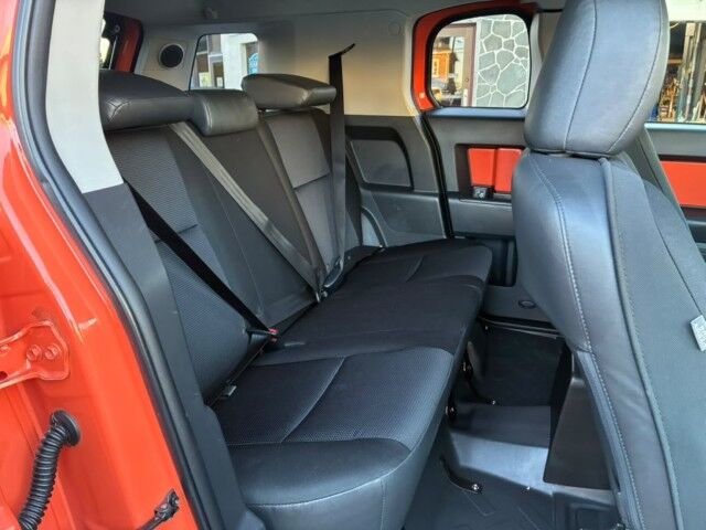 2013 Toyota FJ Cruiser Whitehall PA
