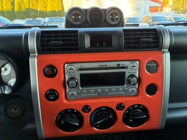 2013 Toyota FJ Cruiser Whitehall PA