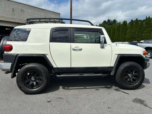 2013 Toyota FJ Cruiser Whitehall PA