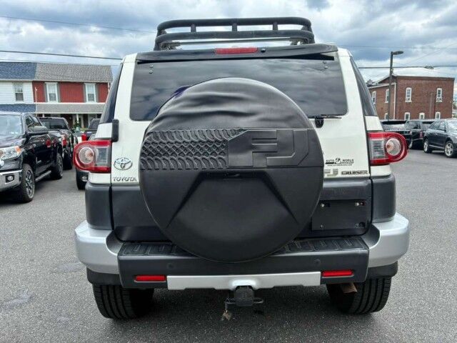 2013 Toyota FJ Cruiser Whitehall PA