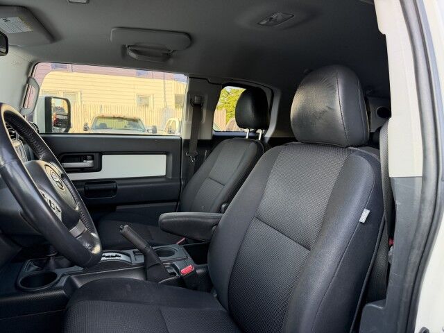 2013 Toyota FJ Cruiser Whitehall PA