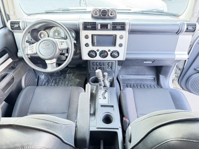 2013 Toyota FJ Cruiser Whitehall PA