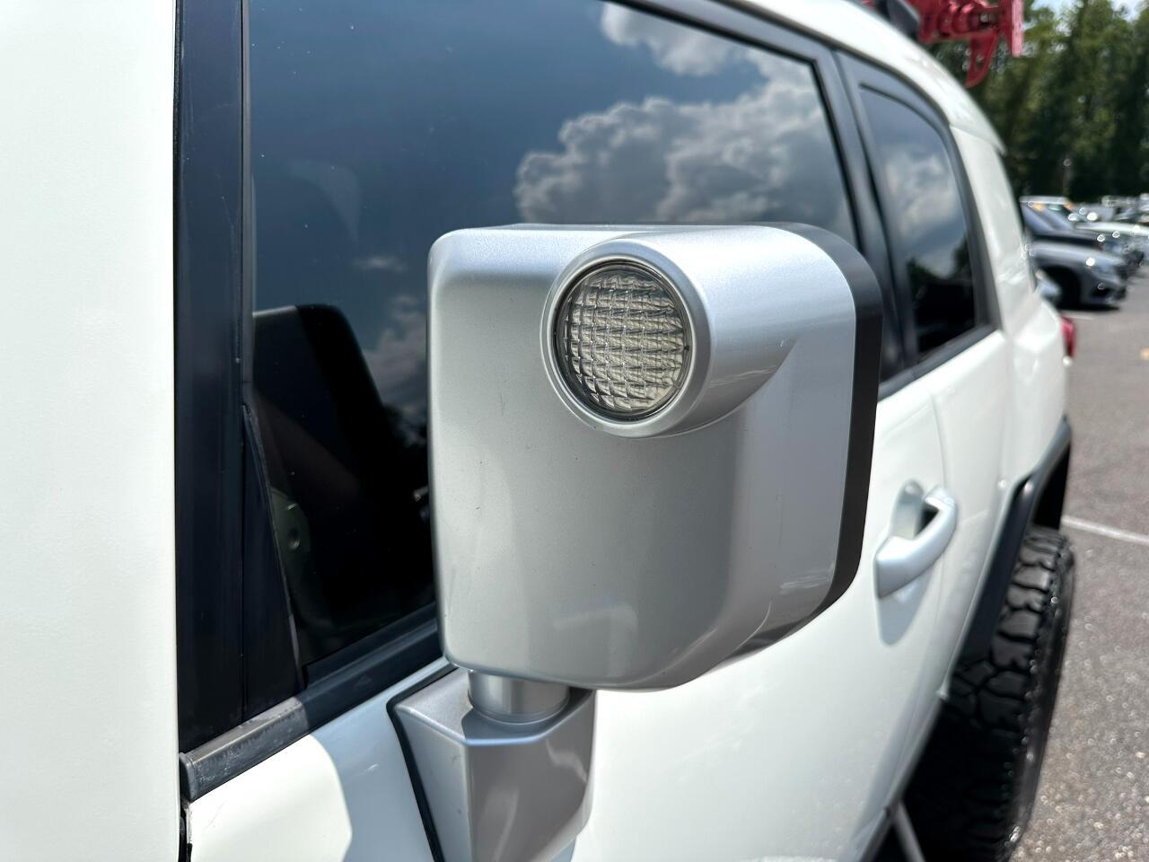 2013 Toyota FJ Cruiser RWD 4dr Auto (Natl) Jacksonville FL