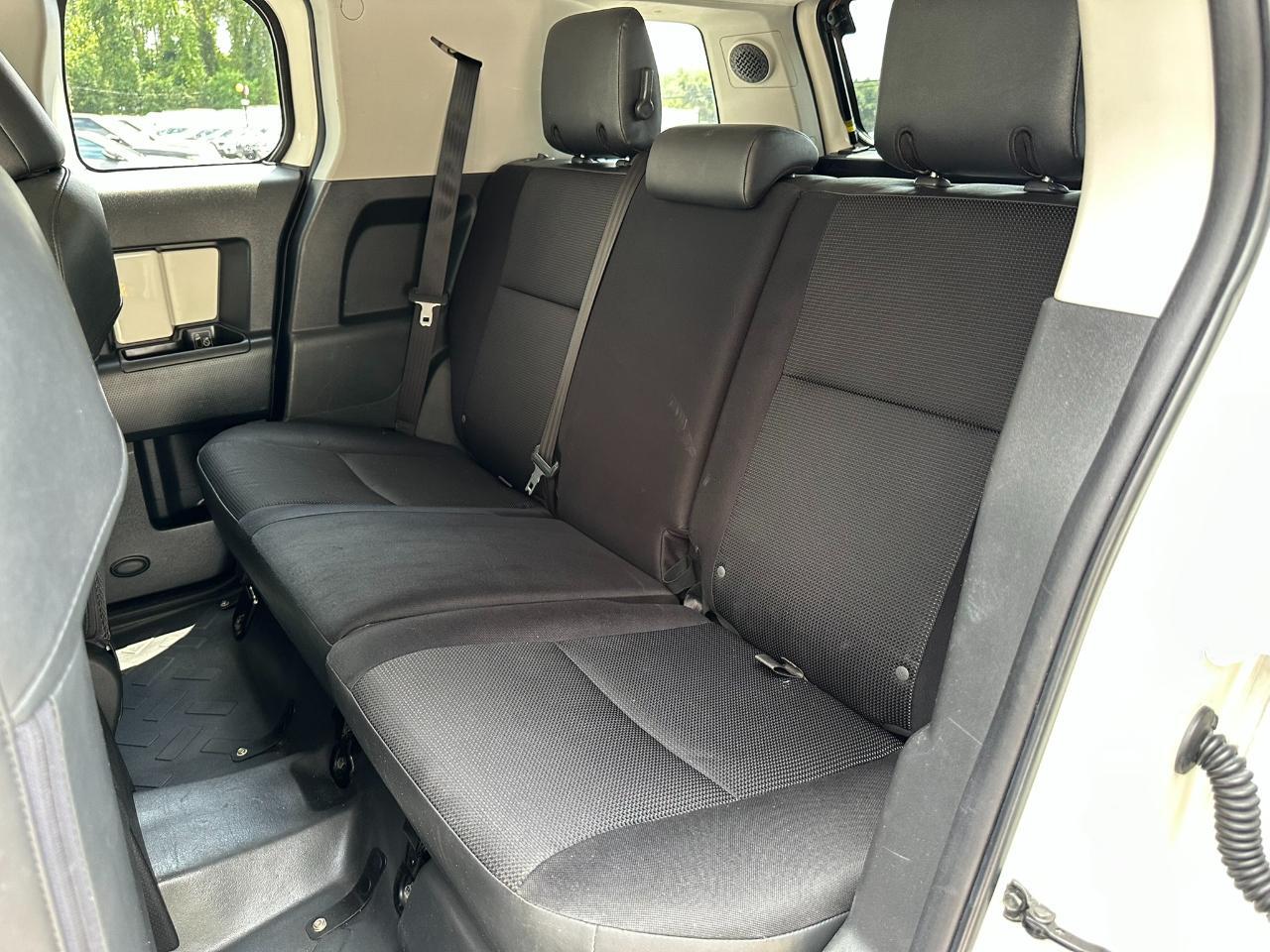 2013 Toyota FJ Cruiser RWD 4dr Auto (Natl) Jacksonville FL