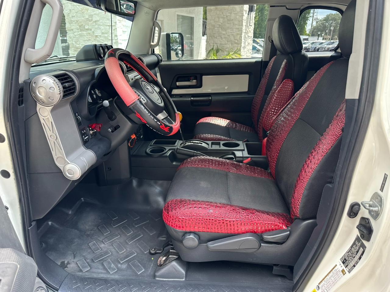 2013 Toyota FJ Cruiser RWD 4dr Auto (Natl) Jacksonville FL