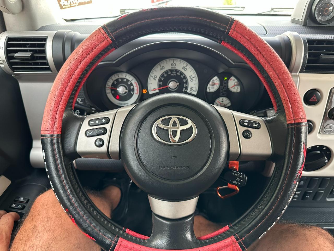 2013 Toyota FJ Cruiser RWD 4dr Auto (Natl) Jacksonville FL