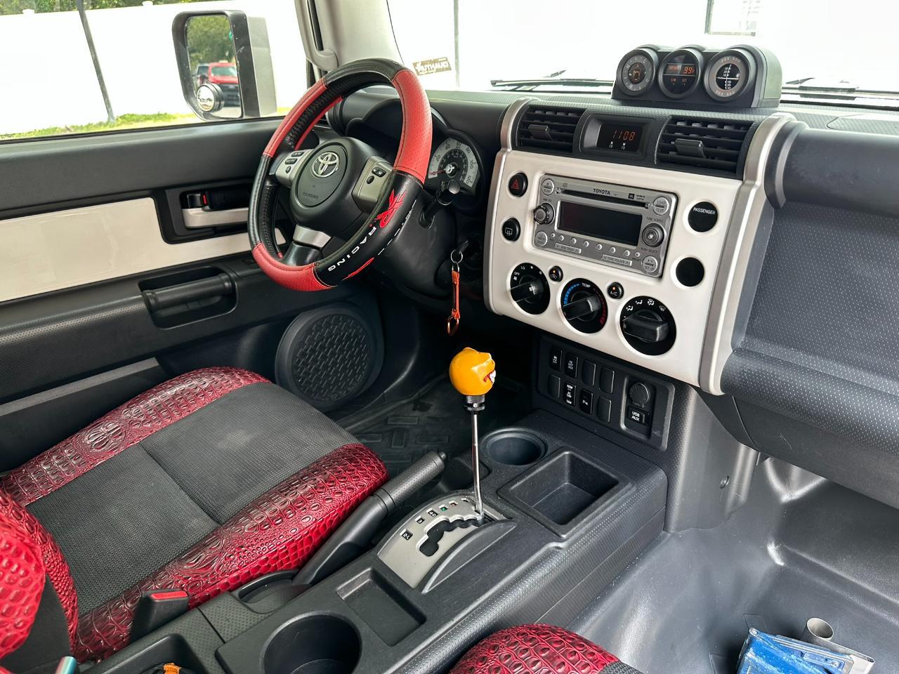 2013 Toyota FJ Cruiser RWD 4dr Auto (Natl) Jacksonville FL