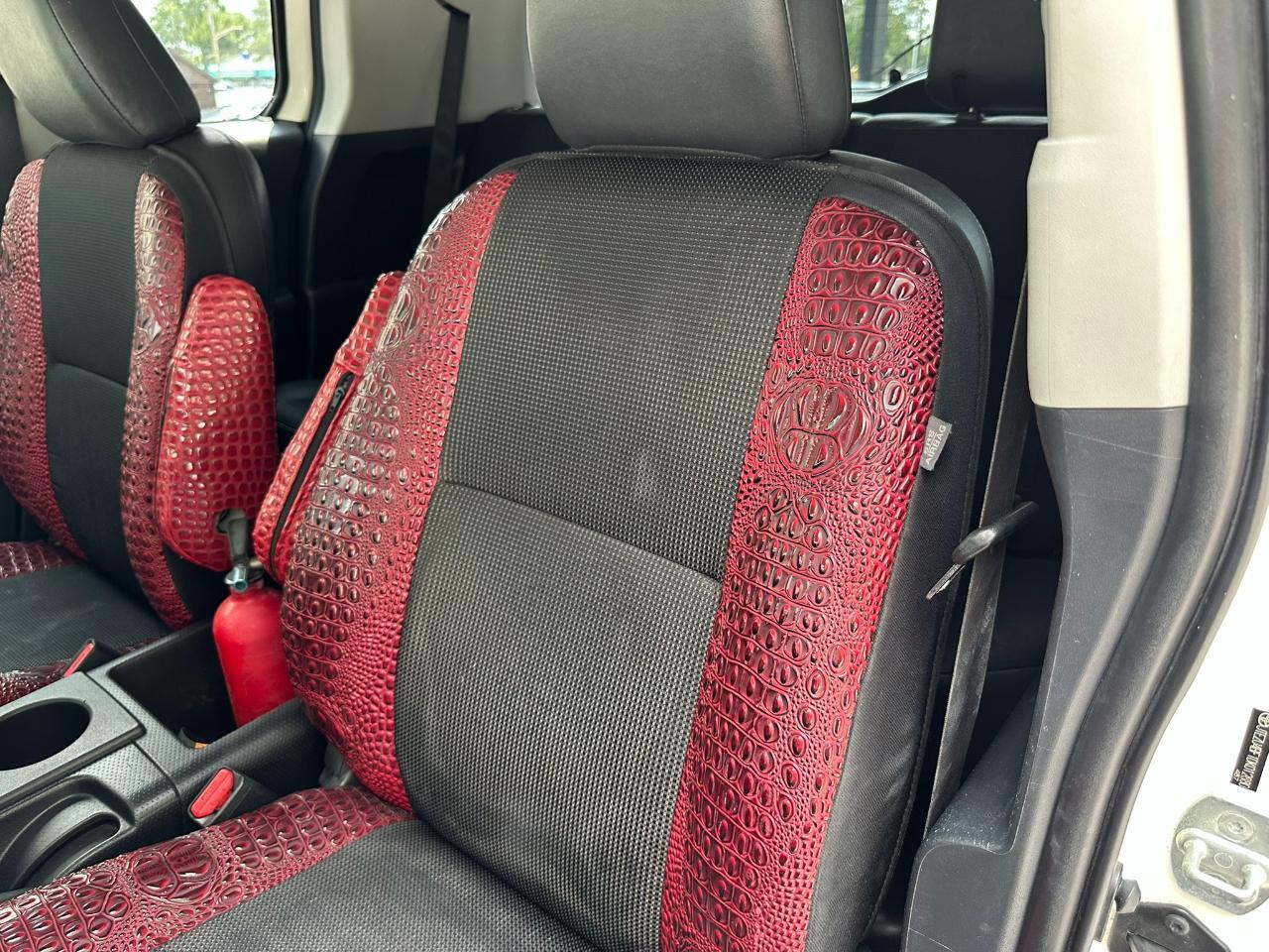 2013 Toyota FJ Cruiser RWD 4dr Auto (Natl) Jacksonville FL