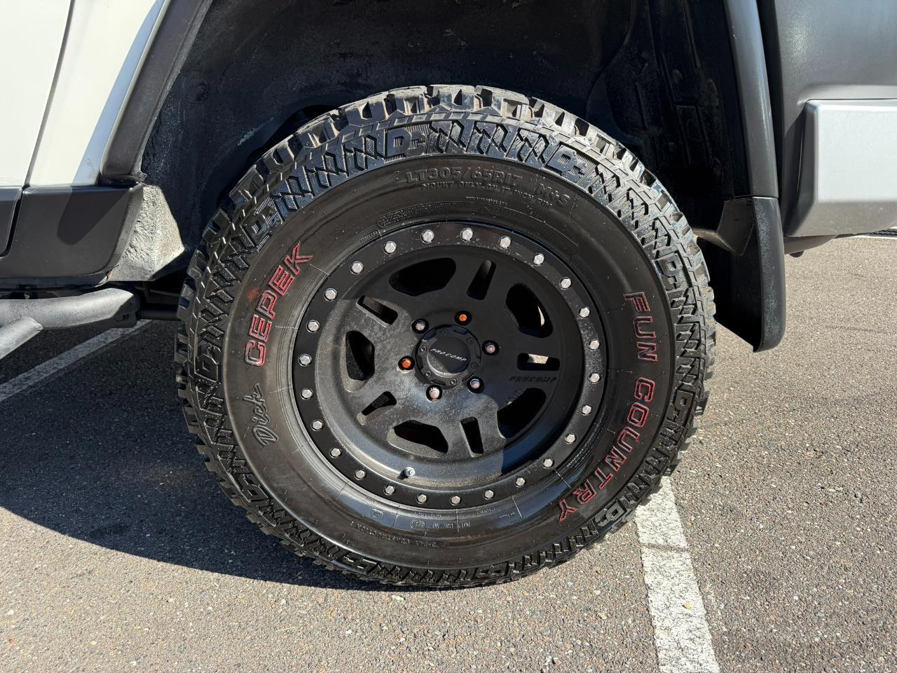 2013 Toyota FJ Cruiser RWD 4dr Auto (Natl) Jacksonville FL