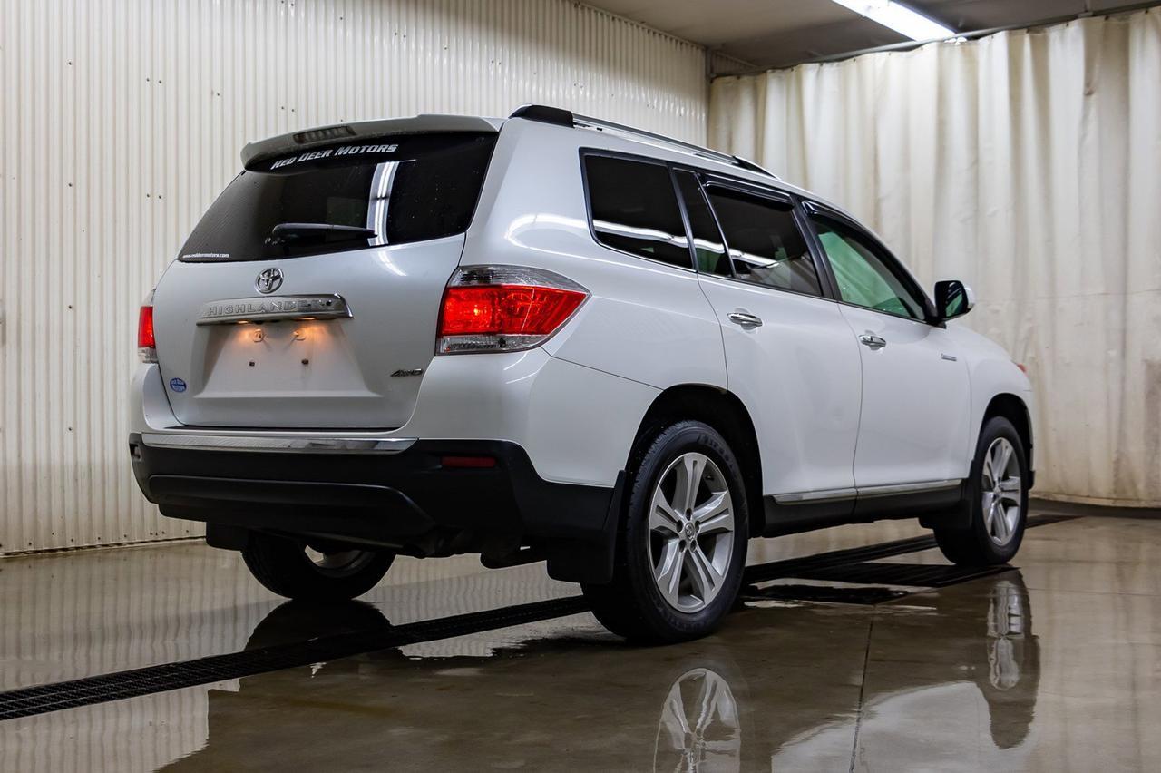 2013 Toyota Highlander AWD Limited 3rd Row Leather Roof nav Red Deer AB
