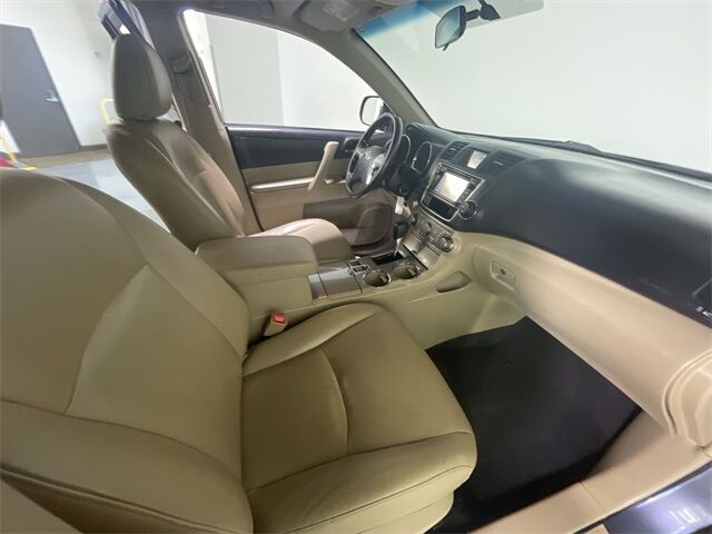 2013 Toyota Highlander Base Columbia SC