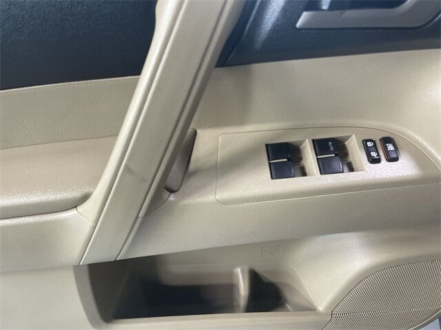 2013 Toyota Highlander Base Columbia SC