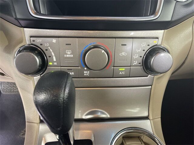 2013 Toyota Highlander Base Columbia SC