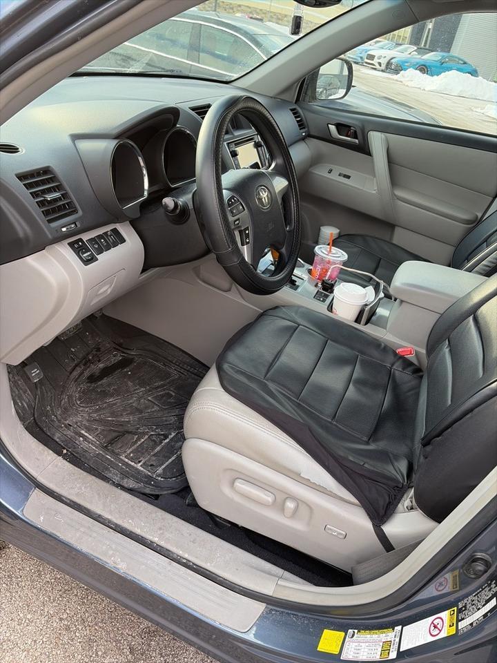 2013 Toyota Highlander Base Plus V6 Indianapolis IN