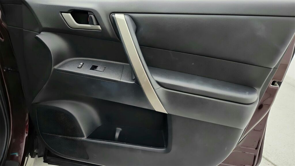 2013 Toyota Highlander Base Plus V6 Laurel MD